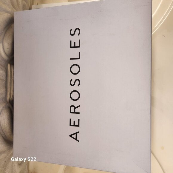 Aerosoles " Chiara" Java Faux Suede Boots. NIB. Size 9.5 - Picture 9 of 9